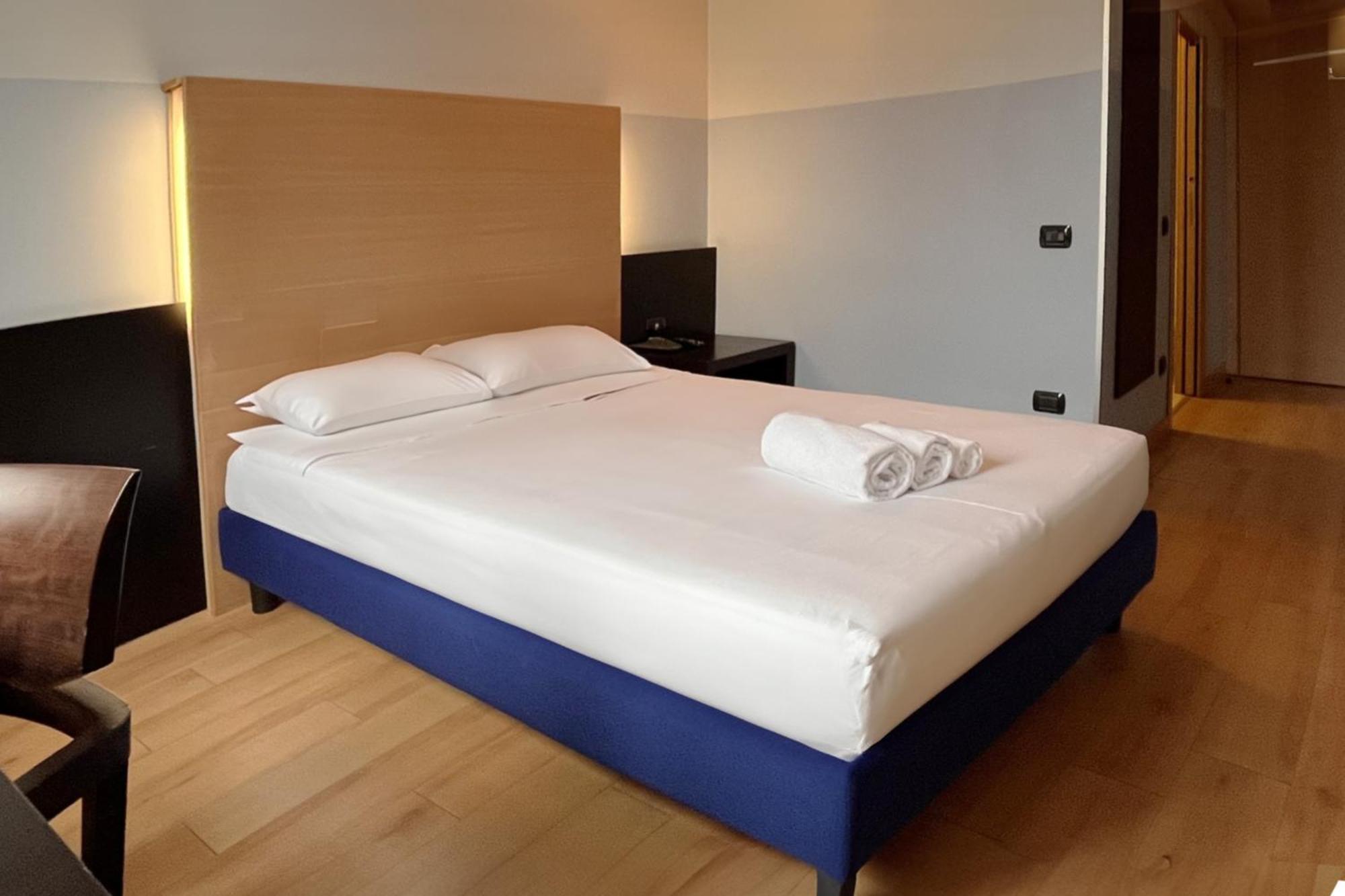 B&B Hotel Milano Cologno Studios Cologno Monzese Exterior foto